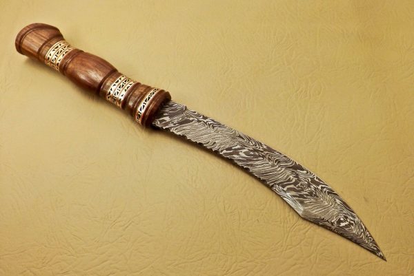 op-Tier Damascus Bowie Knife