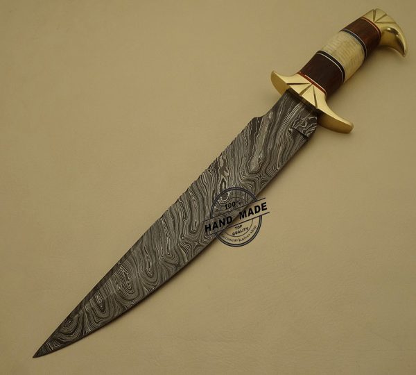 Exquisite Damascus Bowie Knife